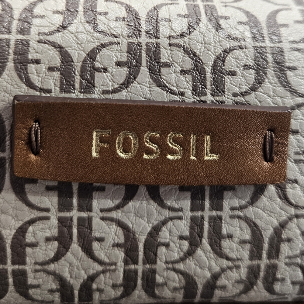 Fossil Felicity Signature Tote Handbag Taupe Tan - image 3